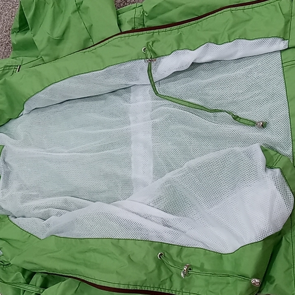 Fleet Street Hooded Mesh Water-Resistant Jacket - Picture 4 of 7